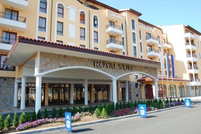 Holiday Apartcomplex Royal Sun サニービーチ エクステリア 写真