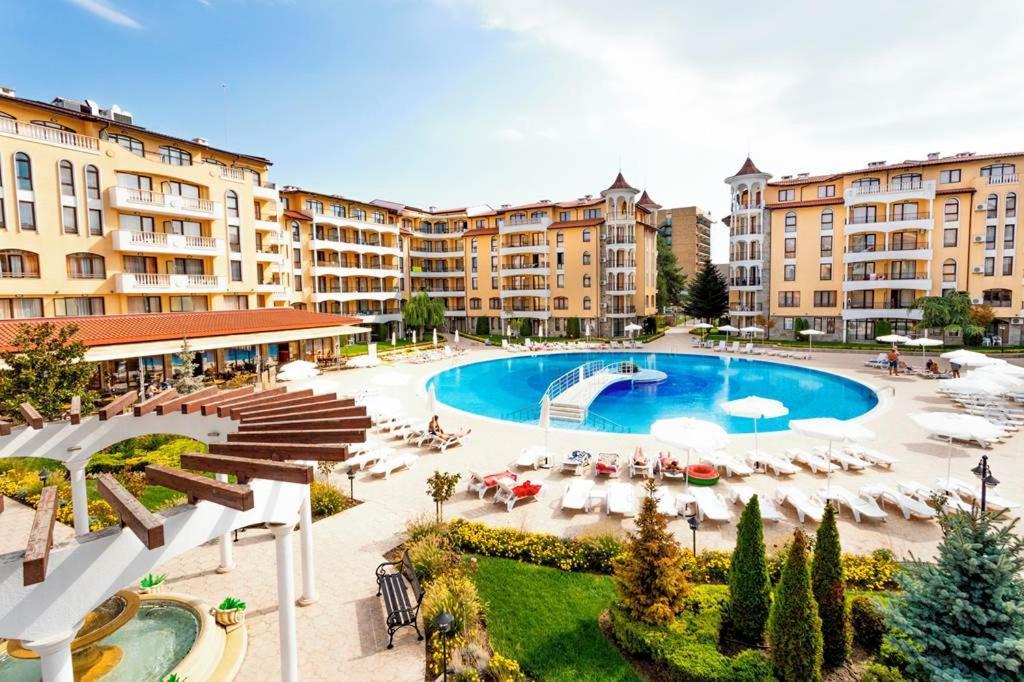Holiday Apartcomplex Royal Sun サニービーチ エクステリア 写真